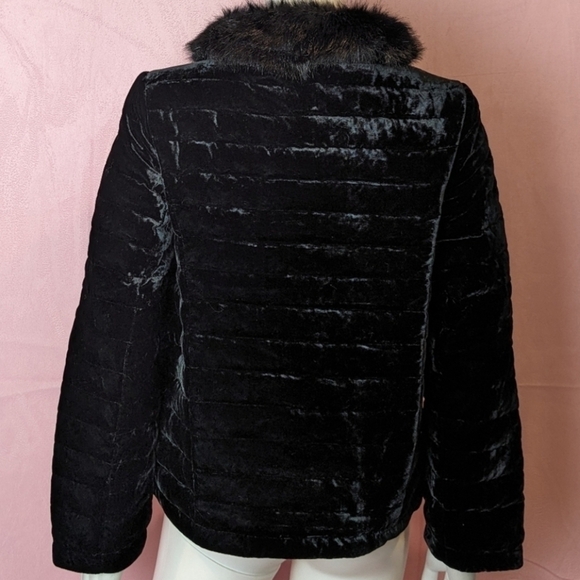 Talbots Black Genuine Down Faux Fur Trim Velour Coat with Zip Pockets size 4 - Picture 4 of 8